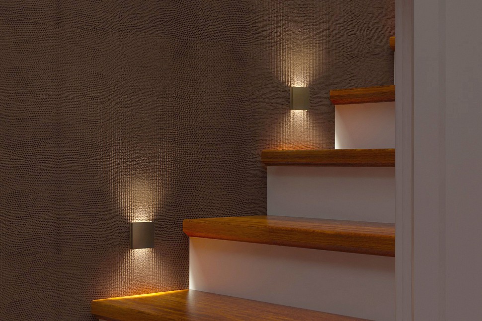 Квадратный светильник для подсветки лестницы