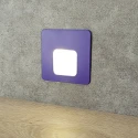 Фиолетовый светильник для подсветки ступеней лестницы