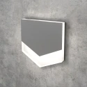 Серый треугольный светильник для лестницы