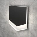 Черный встраиваемый в стену светильник для лестницы