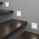Подсветка лестницы белыми светильниками Integrator IT-733