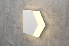 Белый светильник для лестницы Integrator IT-781-White Right