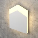 Белый современный светильник для подсветки лестницы Integrator IT-782-White Up